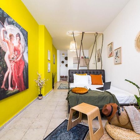 Erato “Wrapped In Myrtle And Roses” Appartement Thessaloniki Buitenkant foto